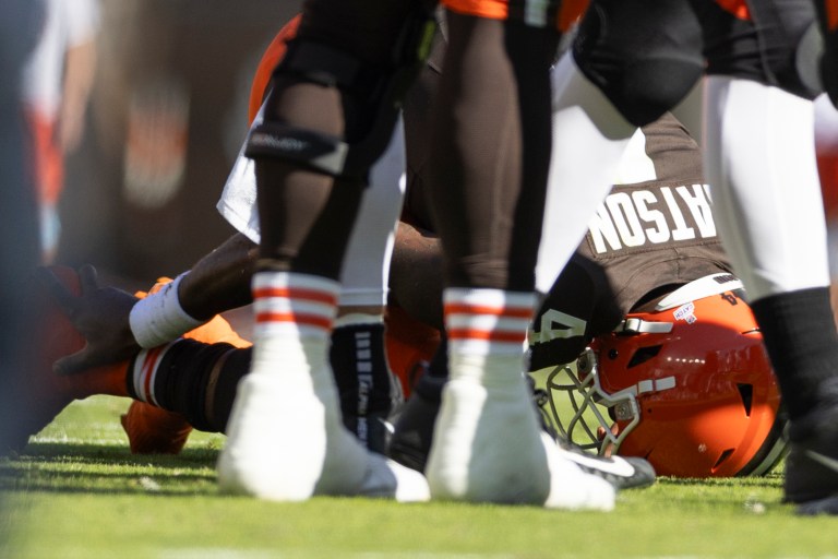 What happened to Deshaun Watson? Live injury updates for NFL Week 7