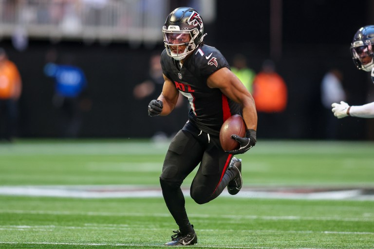 Fantasy Football Captain Picks Today: Top Week 15 Monday Night Football DraftKings DFS Captain Plays
