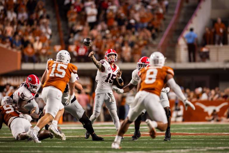 No. 2 Georgia vs. Florida Week 10 College Football Picks & Predictions on DraftKings Sportsbook