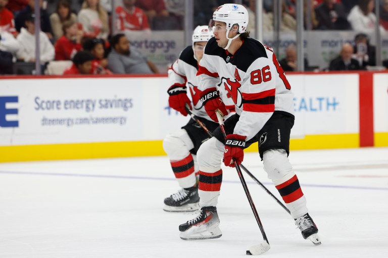 DraftKings NHL Pick6 Fantasy Hockey Picks: Top Plays and Projections for Today, October 25
