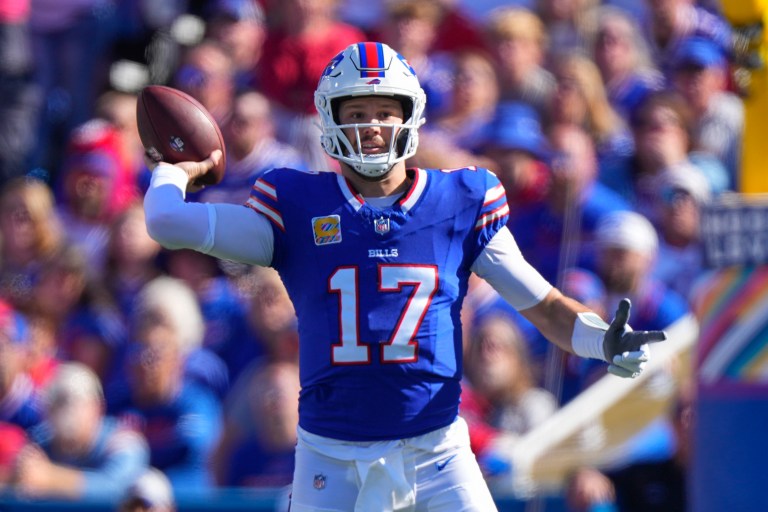 DraftKings Fantasy Football Tournament Picks: NFL Week 10 Top High-Upside DFS Targets