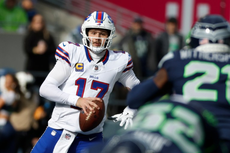 Josh Allen best prop bets for Bills vs. Dolphins