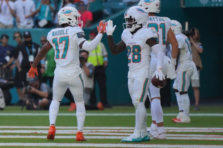 Dolphins vs. Jets Week 14 NFL Picks & Predictions on DraftKings Sportsbook