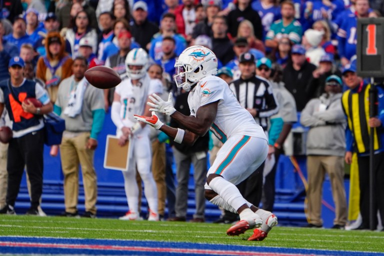 Will Tyreek Hill play on Monday Night Football?