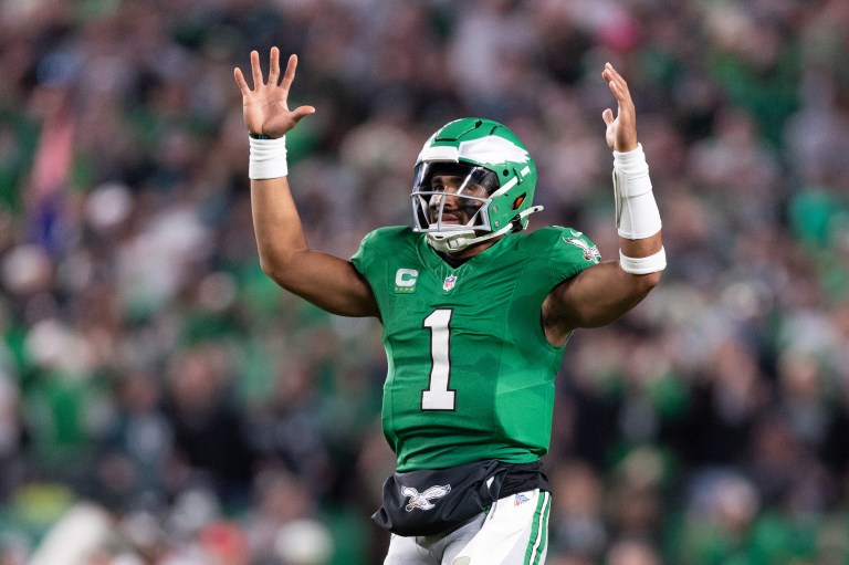 NFL Week 10 QB Rankings, Start, Sit — 2024 Fantasy Football Rankings