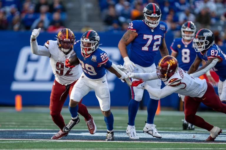 Tyrone Tracy Jr. best prop bets for Giants at Cowboys on Thanksgiving