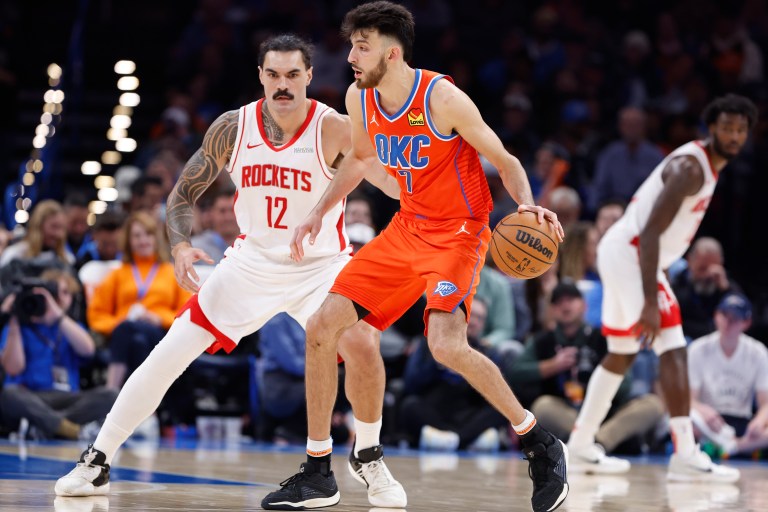 What happened to Chet Holmgren? Live injury updates for Thunder vs. Warriors