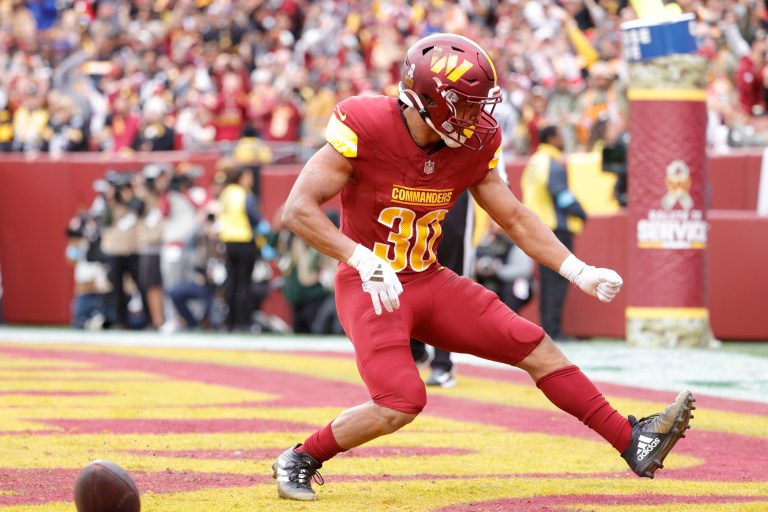 Week 11 Start or Sit: Brian Robinson Jr. or Austin Ekeler?