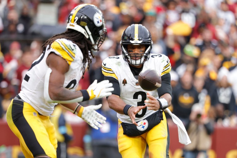 Fantasy Football Cheat Sheet: Top DraftKings NFL DFS Plays for Week 11