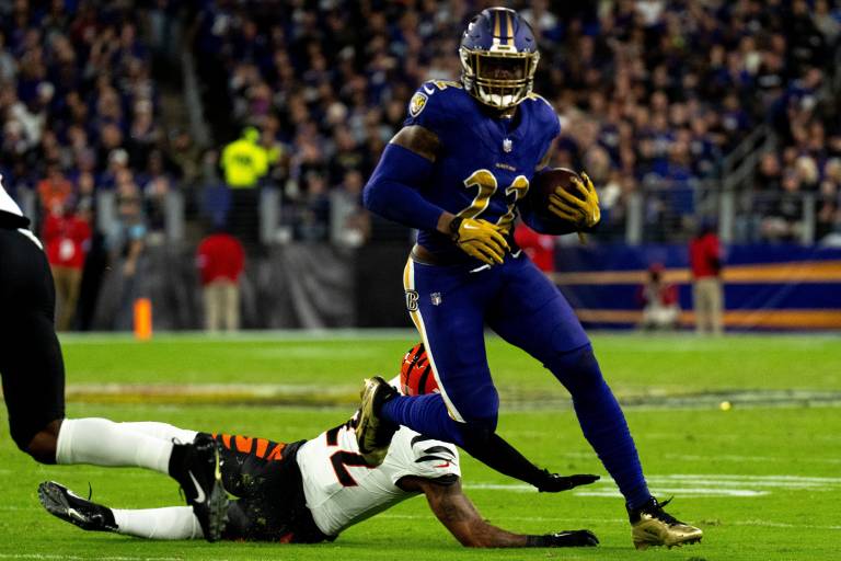 Derrick Henry best prop bets for Ravens vs. Chargers