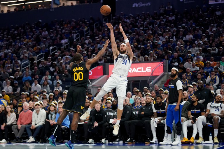 Klay Thompson best prop bets for Mavericks vs. Jazz