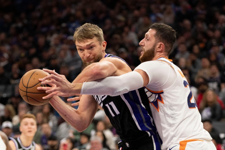 Best Domantas Sabonis prop bets for tonight’s Kings vs. Clippers game