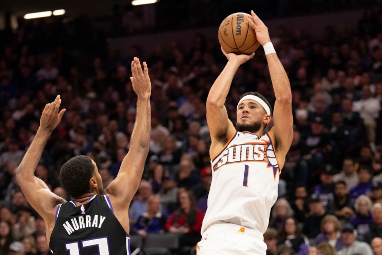 Devin Booker best prop bets for Suns at Thunder