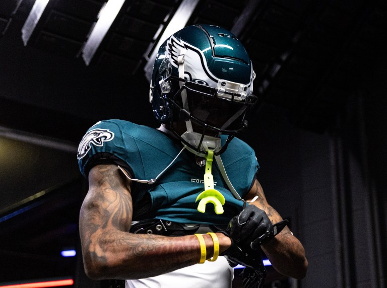 Eagles vs. Panthers Week 14 NFL Picks & Predictions on DraftKings Sportsbook