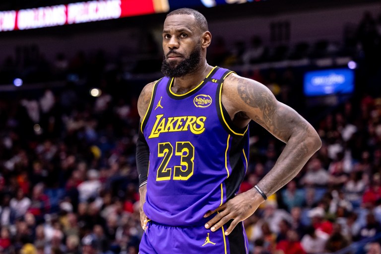 LeBron James best prop bets for Jazz vs. Lakers