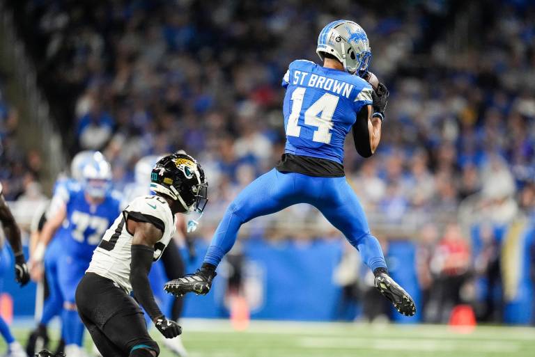 Amon-Ra St. Brown best prop bets for Lions at Colts