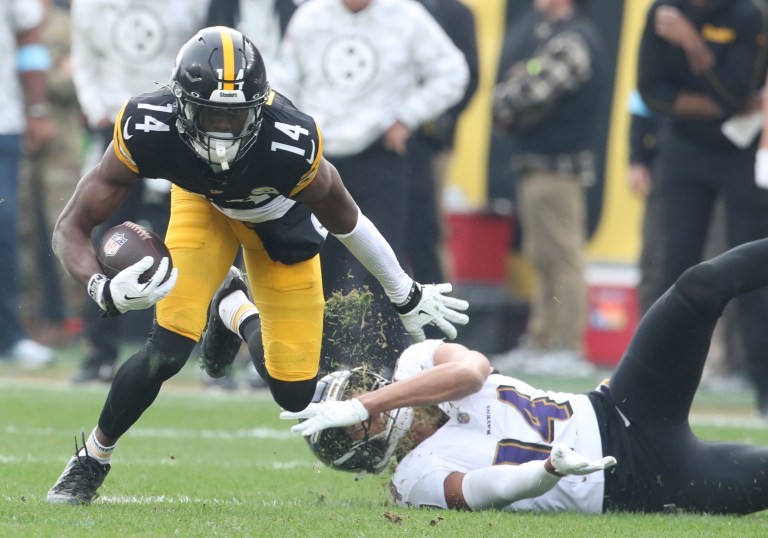 Fantasy Football Thursday Night Picks: Top DraftKings DFS Plays for TNF Week 12