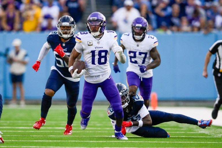 Justin Jefferson best prop bets for Vikings at Bears