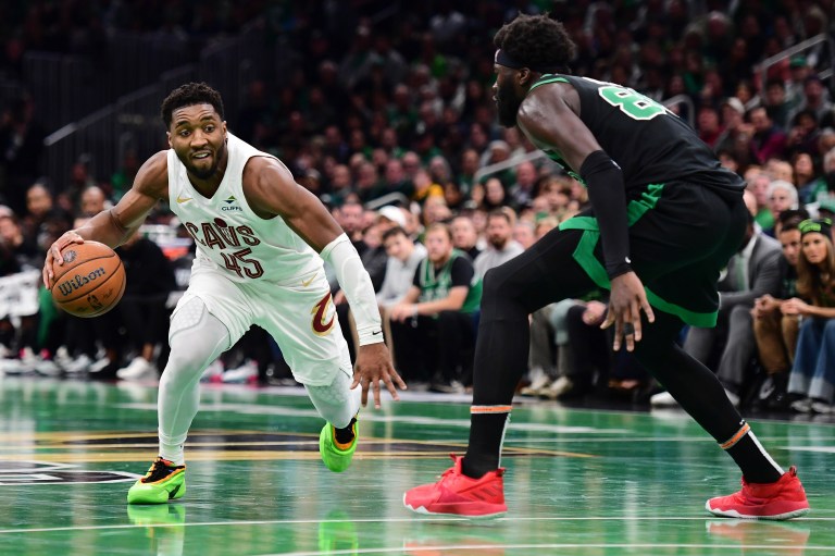 Donovan Mitchell best prop bets for Pelicans vs. Cavaliers