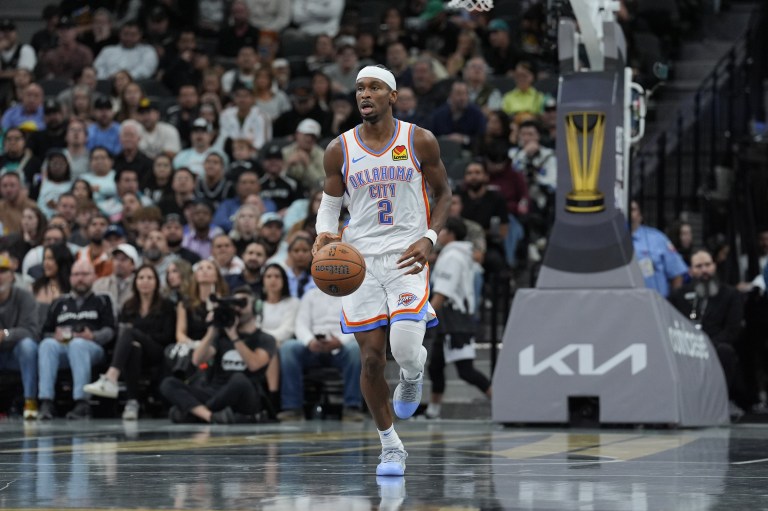 Shai Gilgeous-Alexander best prop bets for Thunder vs. Kings