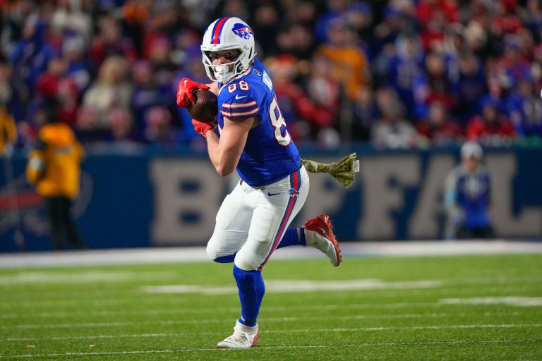 Fantasy Football Value Picks Today: Top Week 13 Sunday Night Football DraftKings DFS Value Plays
