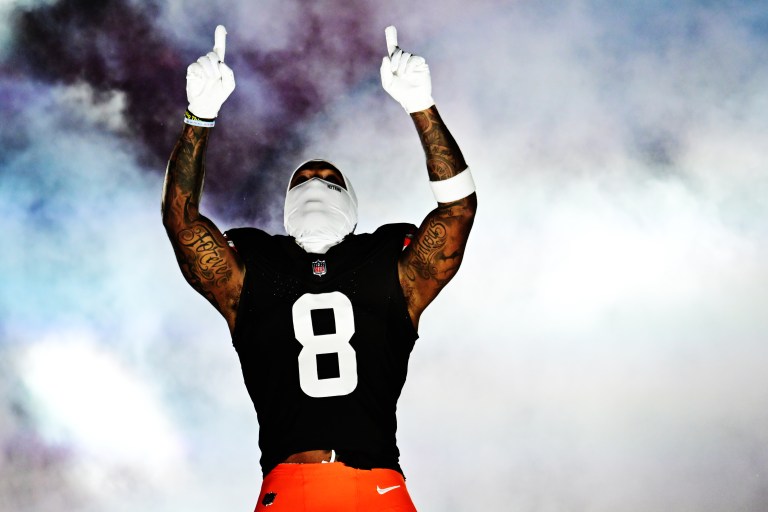 Start Elijah Moore or Devaughn Vele as your Captain’s Pick for Monday Night Football