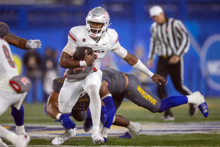 No. 22 UNLV vs. Nevada Week 14 College Football Picks & Predictions on DraftKings Sportsbook