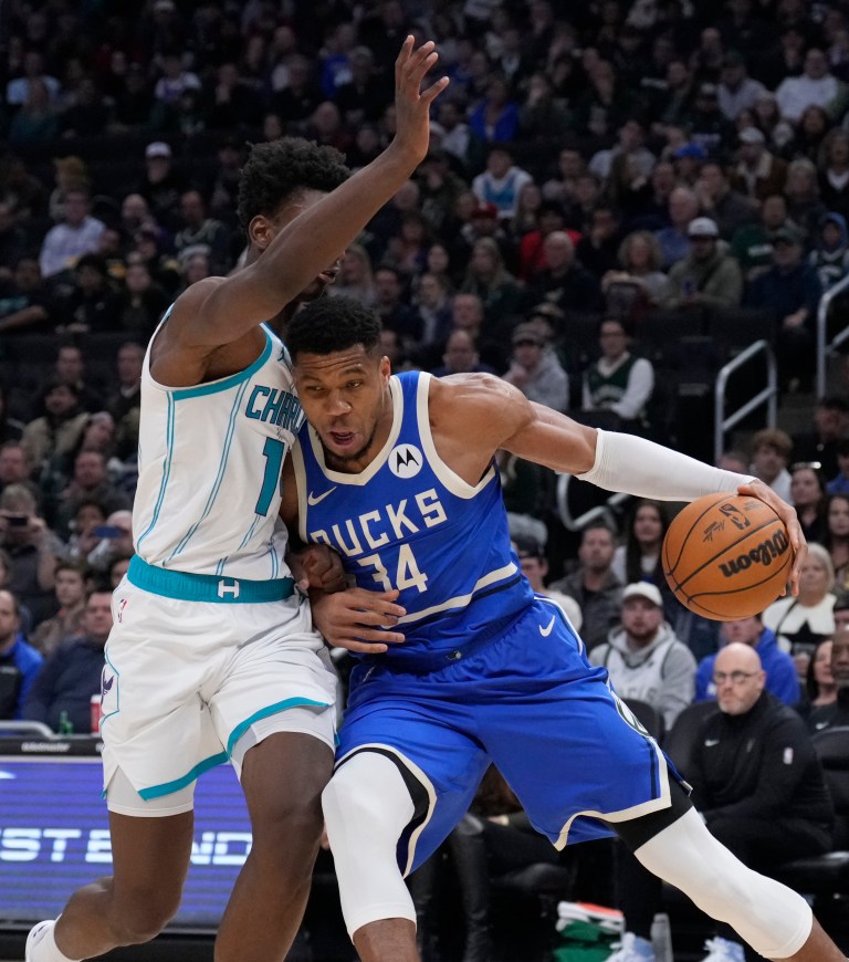 NBA Best Bets Today: Streaks Cheat Sheet for Tuesday, November 26