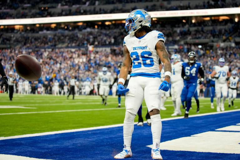 Jahmyr Gibbs best prop bets for Lions vs. Bears on Thanksgiving