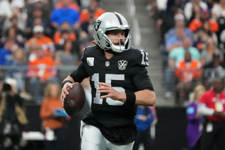 What happened to Gardner Minshew? Live injury updates for NFL Week 12