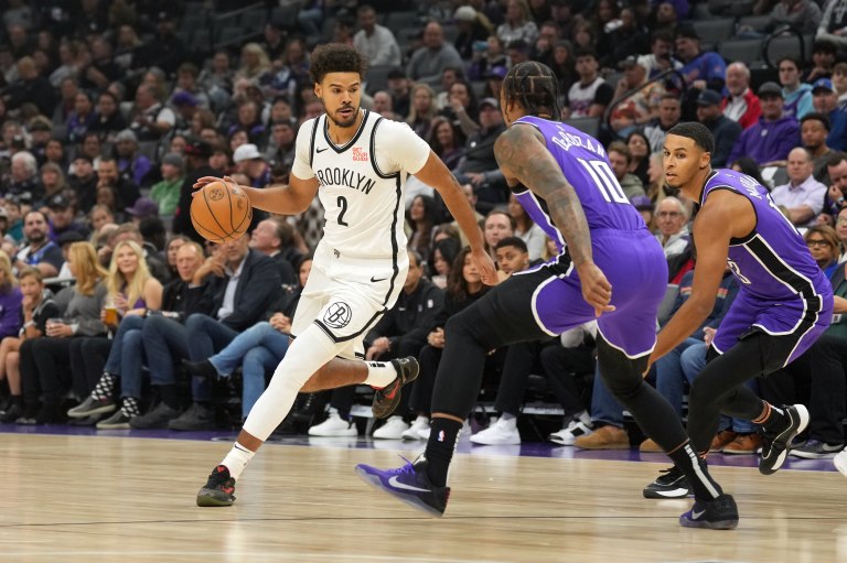 What happened to Cameron Johnson? Live injury updates Nets vs. Warriors