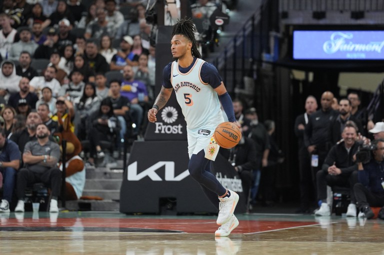 Three must-start fantasy basketball players for Sunday 4/06/25 NBA slate