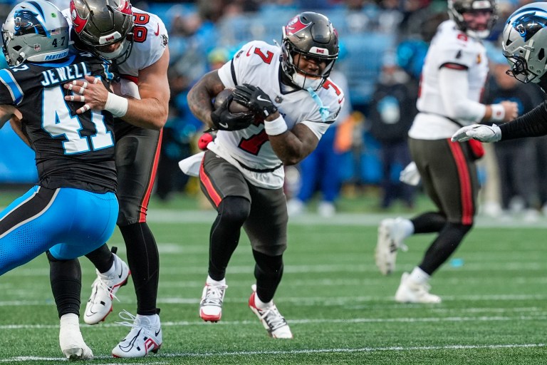 What happened to Bucky Irving? Live injury updates for Buccaneers vs. Panthers