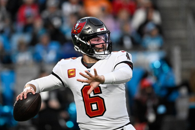 What happened to Baker Mayfield? Live updates for NFL Week 13