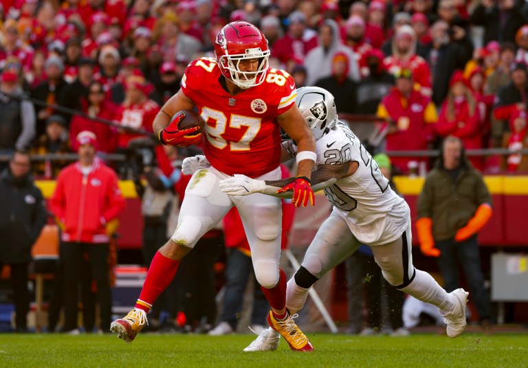 Best Travis Kelce prop bet for Chiefs vs. Chargers