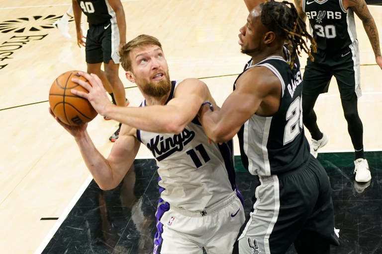 NBA Props: Domantas Sabonis Best Bet for Kings at Pelicans