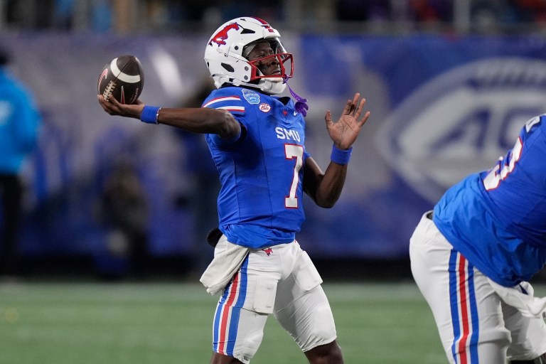 College Football Parlay Best Bets: Matt Leinart Parlay Picks on DraftKings Sportsbook for College Football Playoff First Round