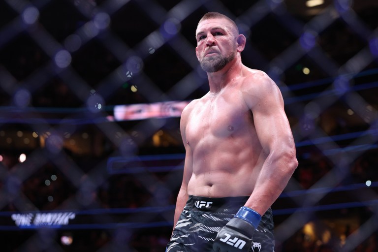 Picks, Best Bets for UFC Fight Night: Blanchfield vs. Barber