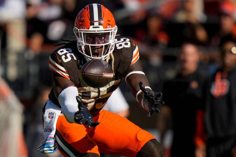 Is David Njoku still a must-start if he’s active Week 16 vs. the Bengals?