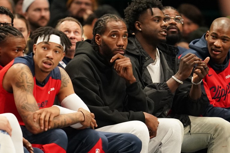 Kawhi Leonard injury update: When will he return?