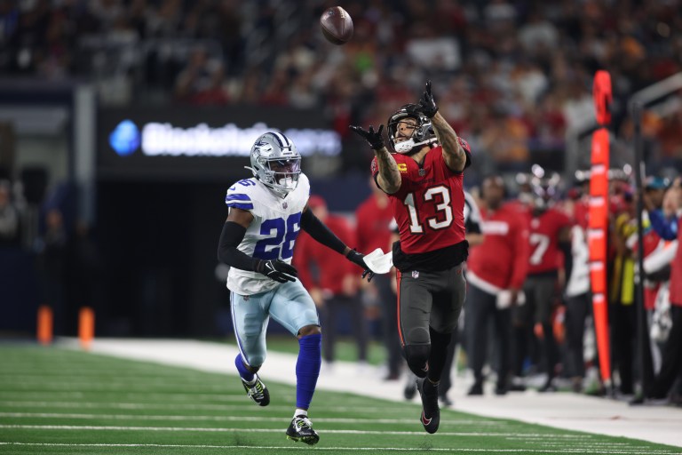Buccaneers vs. Panthers Week 17 NFL Picks & Predictions on DraftKings Sportsbook