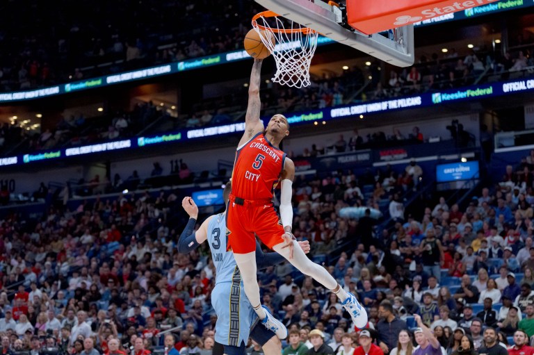 Best Dejounte Murray prop bets for Pelicans vs. Clippers