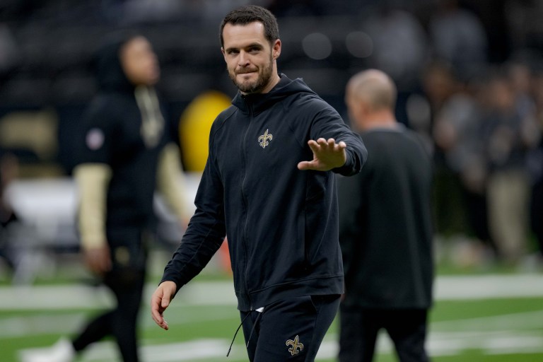 Who are the Saints options at QB if Derek Carr is injured in 2025?