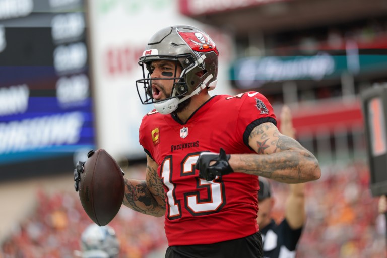 Mike Evans best props in Week 18 against the Saints