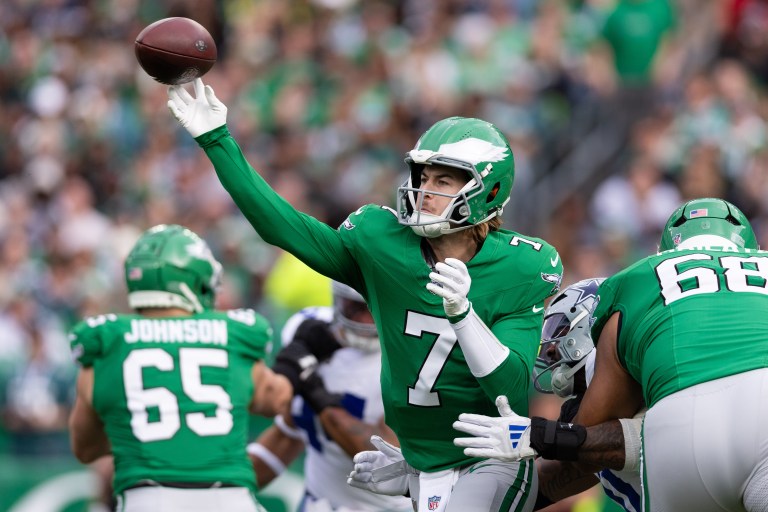 Report: Browns trading for Kenny Pickett as QB battle looms in Cleveland