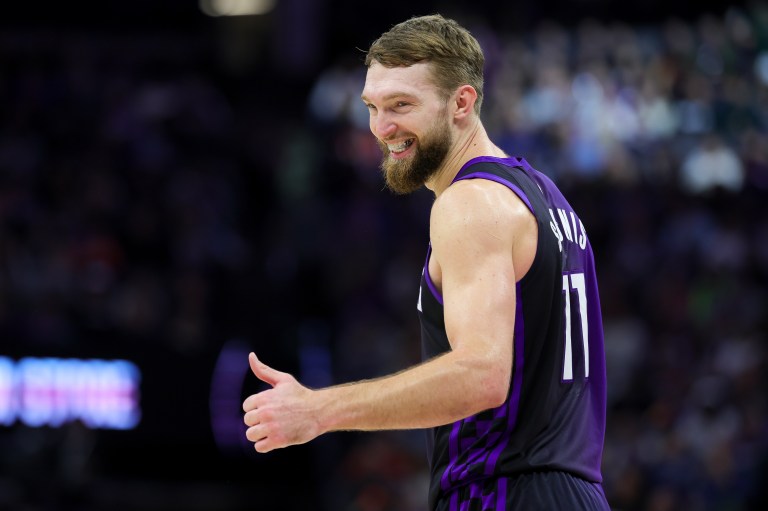 Best Domantas Sabonis prop bet for Warriors vs. Kings