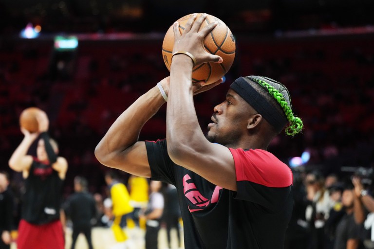 Report: Jimmy Butler expected to start January 17 vs. the Nuggets