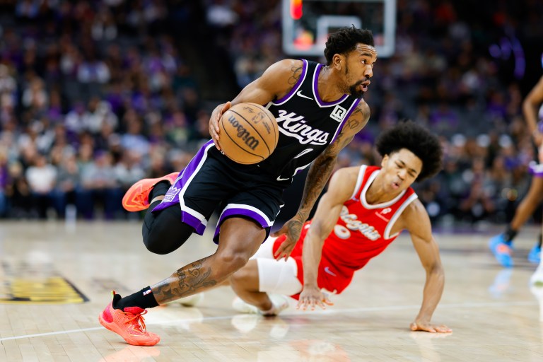 De’Aaron Fox injury update: January 6 vs. Heat