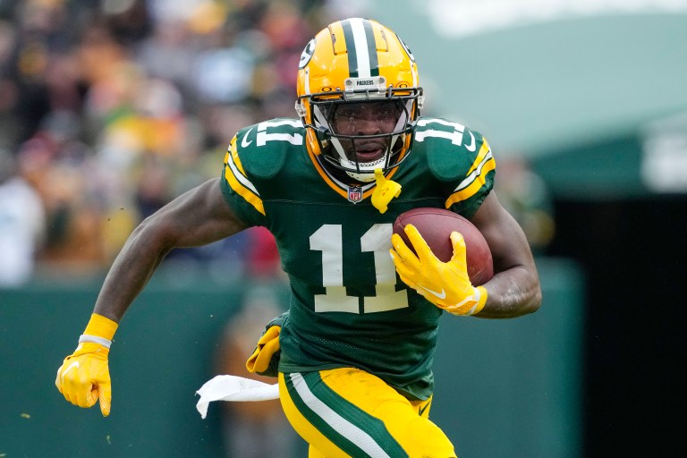 What happened to Jayden Reed? Live injury updates for NFL Wild Card Weekend vs. Eagles