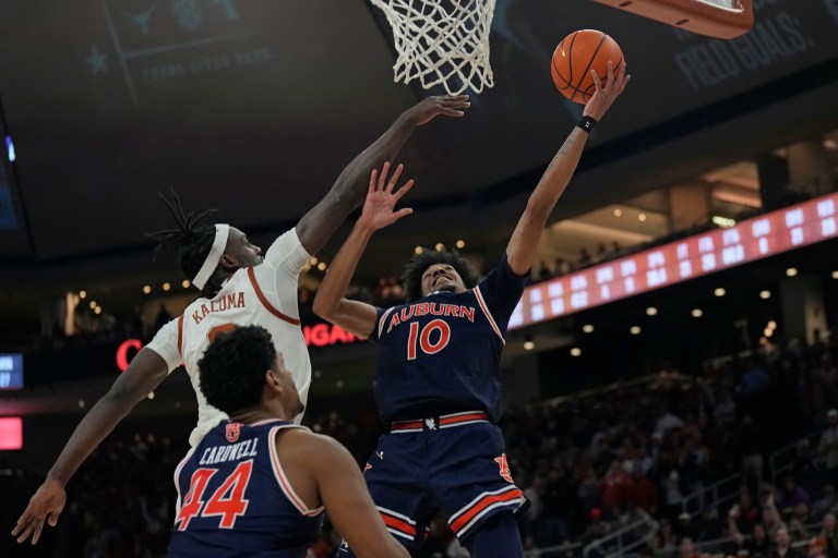 Auburn at South Carolina NCAA Basketball Picks & Predictions on DraftKings Sportsbook – January 11
